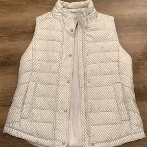 Gap Puffer Vest Size Small